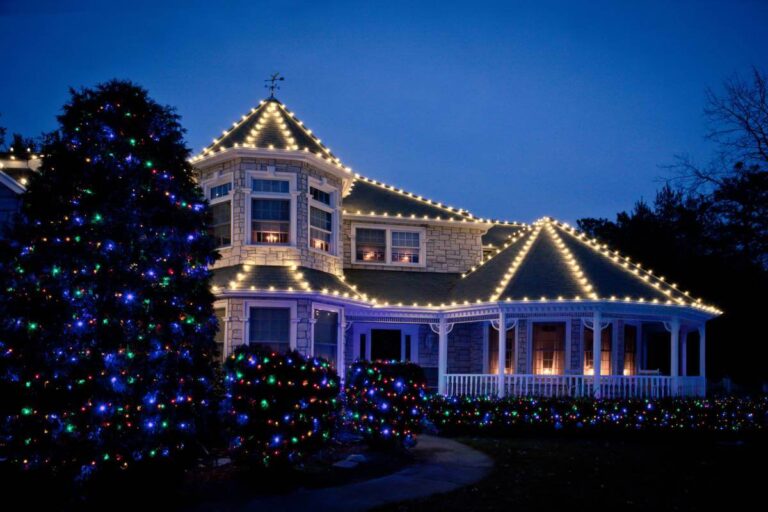 Christmas lights decoration in South Shore, Massachusetts